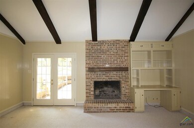 1207 Lancashire Dr, Tyler, TX 75703 - photo 6