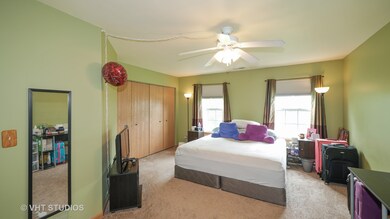 1847 Mappold Way unit 1851, Joliet, IL 60435 - photo 4