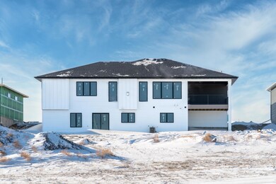 4013 Cogburn Back Exterior