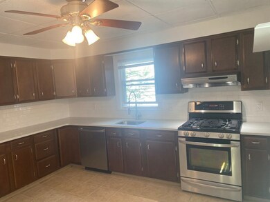 64 Guinan St unit 1, Waltham, MA 02451 - photo 6