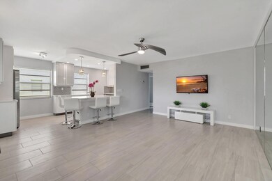 164 Normandy D, Delray Beach, FL 33484 - photo 7