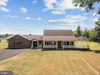 3025 Dominion Rd, Gerrardstown, WV 25420 - photo 3