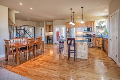 59867 Calgary Dr Bend OR 97702-print-010