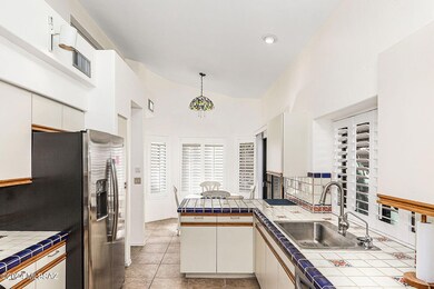 Kitchen and breakfast nook