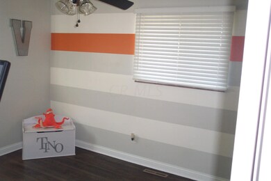 4139 Dixie Ct, Columbus, OH 43228 - photo 4