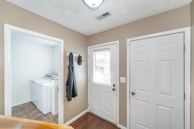 1854 Bashan Dr Columbus-3