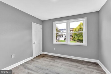 1044 Ellicott Driveway, Baltimore, MD 21216 - photo 5