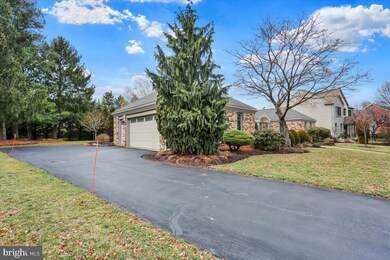 320 Logan Ave, Reading, PA 19610 - photo 3