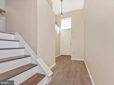 6322 Jacobs Ct, Sykesville, MD 21784 - photo 3