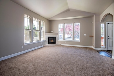 20705 Snow Peaks Dr, Bend, OR 97701 - photo 3