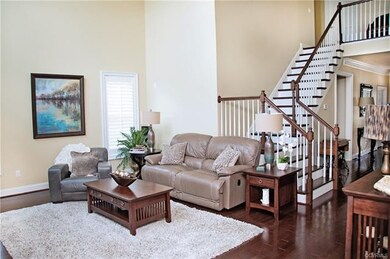 2-story family room with surround sound