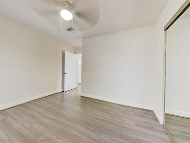 9805 Ibis Ln, Conroe, TX 77385 - photo 6