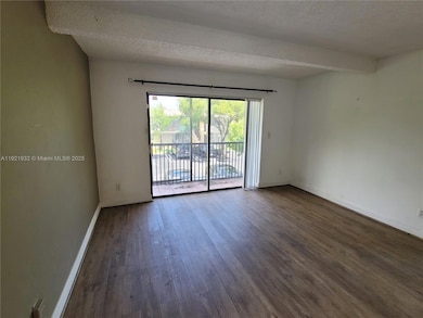 1245 S Flagler Ave unit 305, Pompano Beach, FL 33060 - photo 2