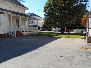 1014 Park Ave, Woonsocket, RI 02895 - photo 5