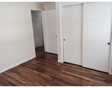 35 Hollis St, Lowell, MA 01852 - photo 6