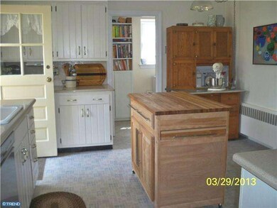 11 Whitpain Dr, Ambler, PA 19002 - photo 6