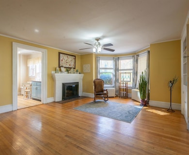 933 W Stephenson St, Freeport, IL 61032 - photo 5