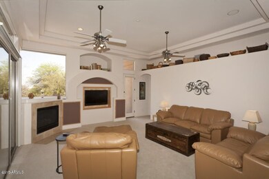 Rowel - Family Room