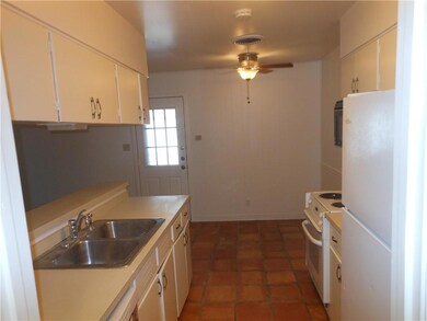 2308 Barton Skyway unit B, Austin, TX 78704 - photo 2
