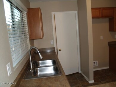 KITCHEN2