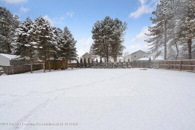 15940-Lattice-Ln-East-Lansing-MI-48823-W