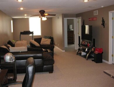 622 E 300 N, La Porte, IN 46350 - photo 6