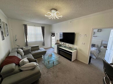 Flagler Pointe unit (Seasonal/Annual) 91, West Palm Beach, FL 33407 - photo 3