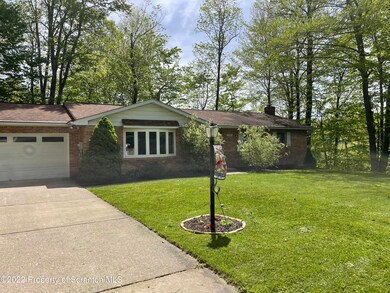 109 Forest Dr, Roaring Brook Township, PA 18444 - photo 5