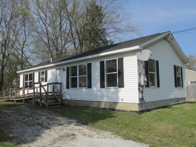 139 Crescent St, Rutland, VT 05701 - photo 2