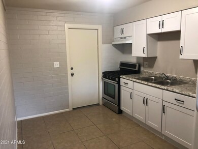 559 S Bellview unit e, Mesa, AZ 85204 - photo 3