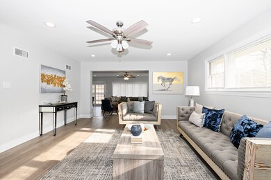 18343 Dundee Ave, Homewood, IL 60430 - photo 2