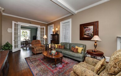 Living Room (4)