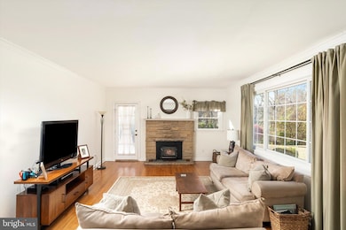 21 Holmes Mill Rd, Cream Ridge, NJ 08514 - photo 6