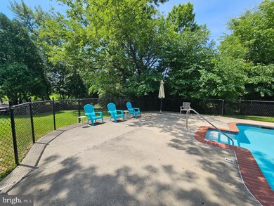 335 E Lancaster Ave unit A-13, Downingtown, PA 19335 - photo 5