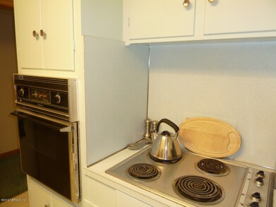 4944 Perrine Dr, Jacksonville, FL 32210 - photo 3