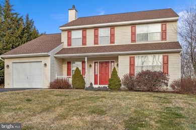 104 Wilson Dr, Schwenksville, PA 19473 - photo 2