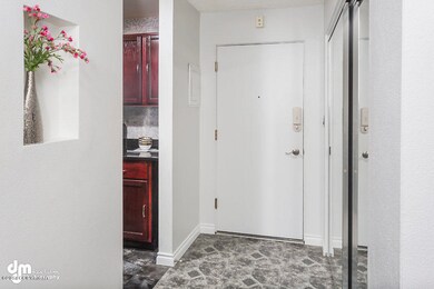 Front Entry_DMD_9257-SMALL