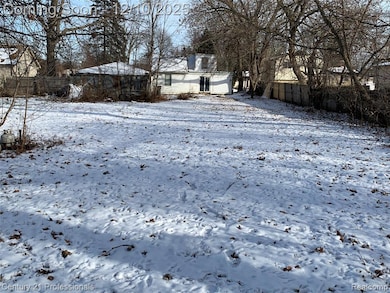 unlisted-address, Clinton Township, MI 48035 - photo 2
