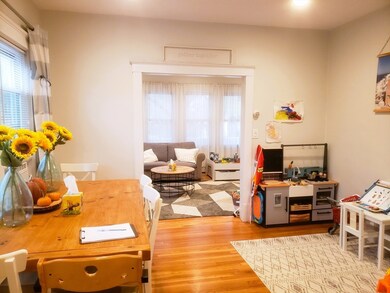 9 Menotomy Rd unit 1, Arlington, MA 02476 - photo 4