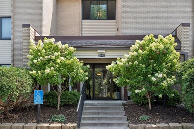 1640 Highway 36 W unit 137, Roseville, MN 55113 - photo 3