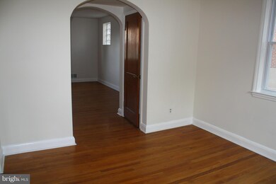 4707 Crosswood Ave, Baltimore, MD 21214 - photo 7