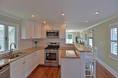 005_Kitchen