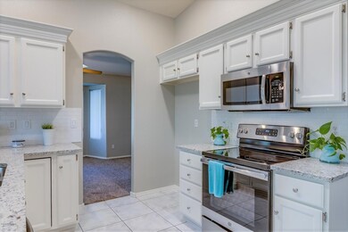04 Kitchen -