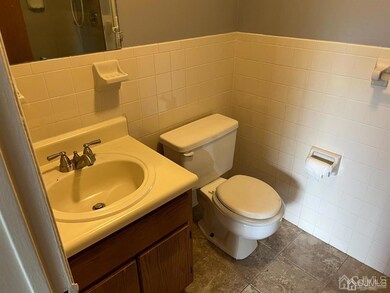 1109 Edison Glen Terrace, Edison, NJ 08837 - photo 6