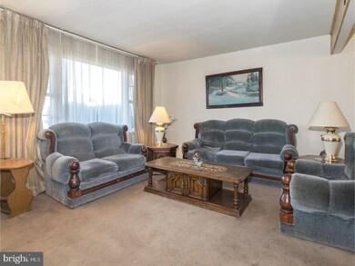 204 Cherry Ln, Lansdale, PA 19446 - photo 4