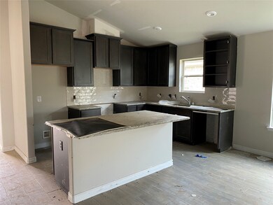 5293 Latigo Ct, Alvin, TX 77511 - photo 3