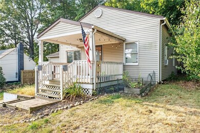 1200 Abington Rd, Akron, OH 44312 - photo 2