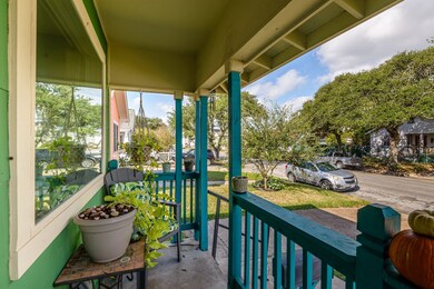 4511 Avenue Q, Galveston, TX 77551 - photo 2