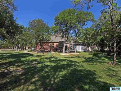 1215 Frederick Ln, Temple, TX 76502 - photo 2