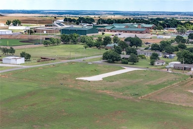 700 N 12th St unit Lot1, Thomas, OK 73669 - photo 6